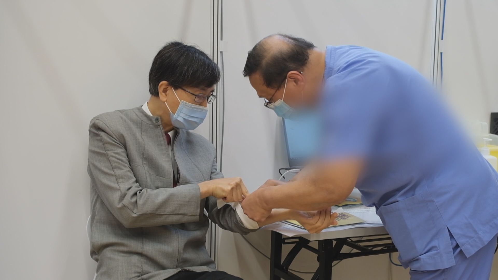 袁國勇確診新冠病毒　指三年來可放假也是好事