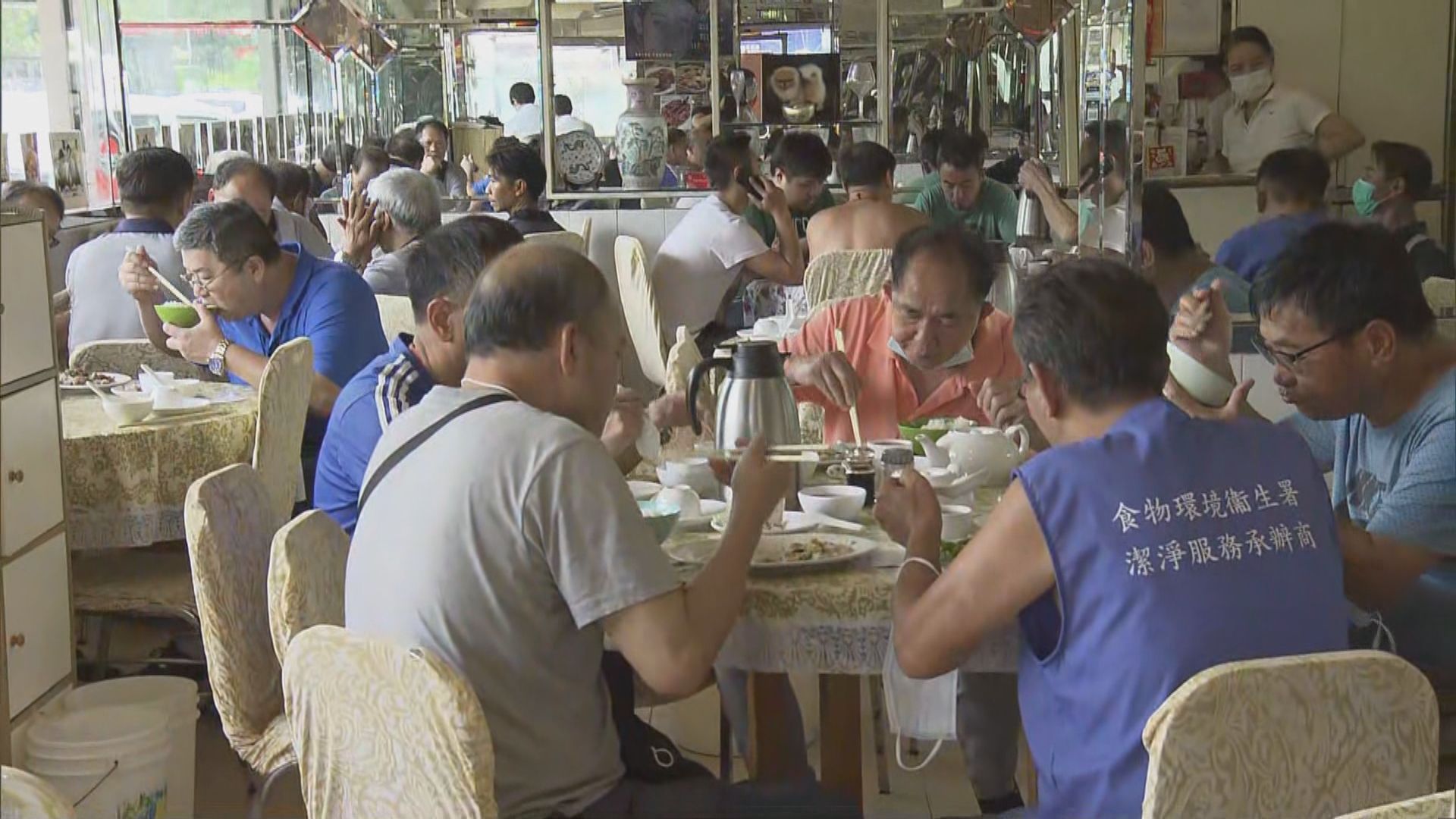 袁國勇：第三波疫情爆發跟政府放寬措施有更大關係