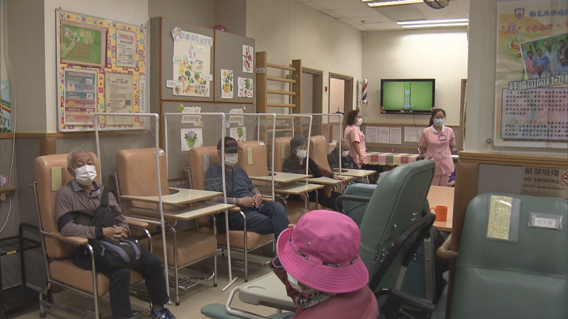 政府放寬院舍探訪　訪客接種兩劑疫苗後可進入院舍