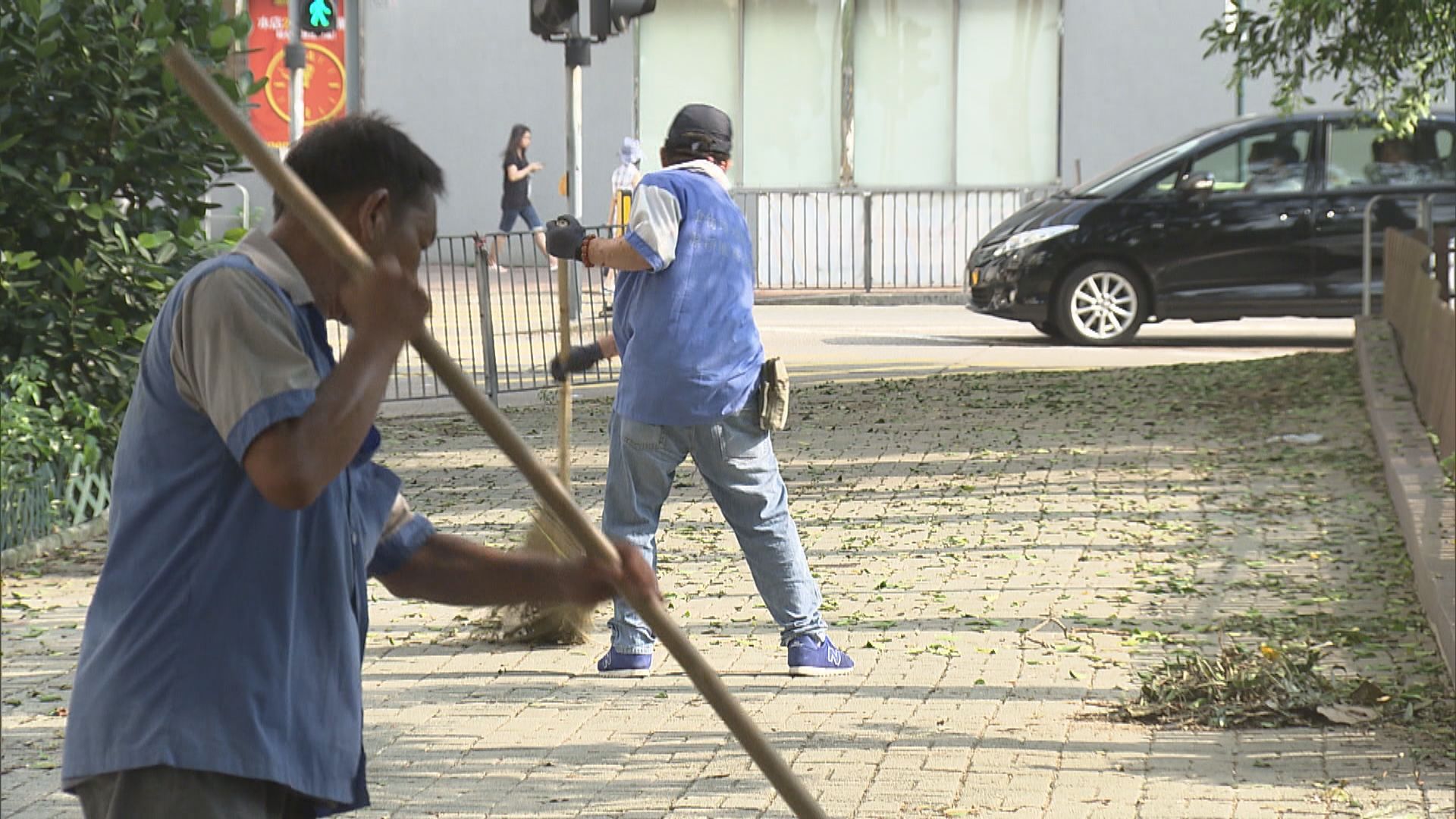 工聯會歡迎最低工資新機制 自由黨憂嚴重剝削港競爭力 