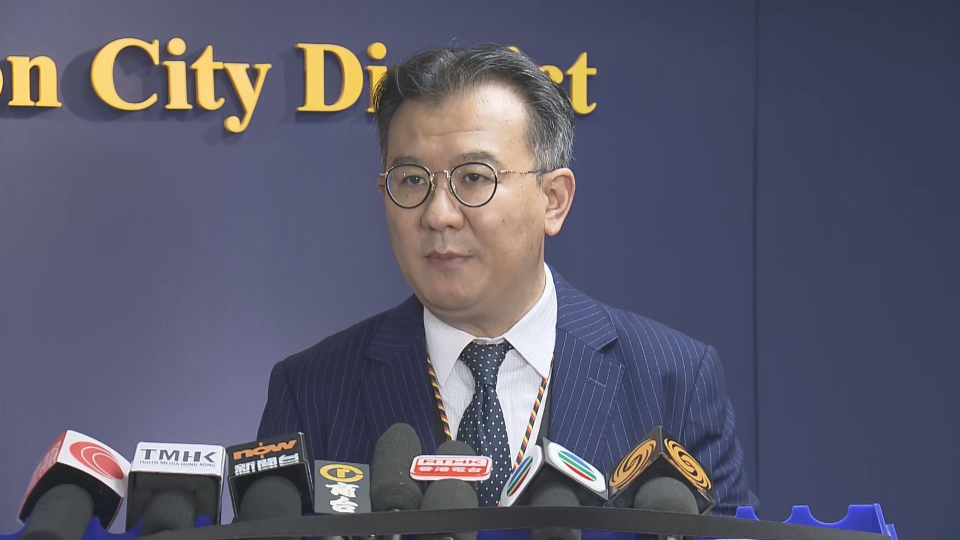 警方拘2男子涉潑水節向警員等射水　形容是惡意挑釁