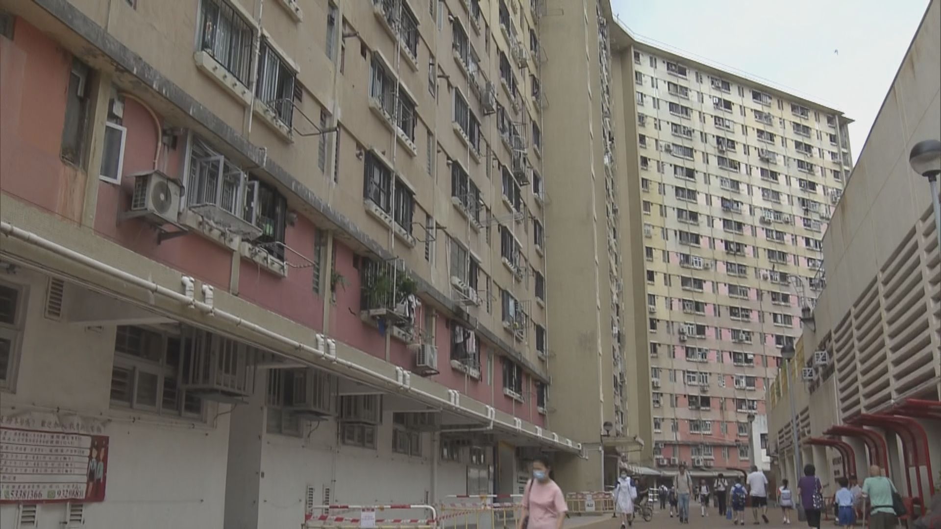 屯門爆水管復修完成　水務署長指將加裝傳感器智能減水壓