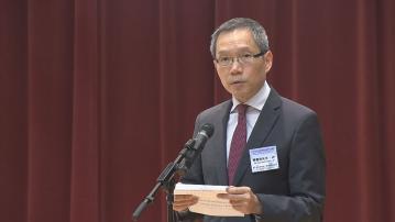 冒牌水詐騙政府案｜物流署署長陳嘉信未親身交代　已屆退休年齡剛獲銀紫荊星章