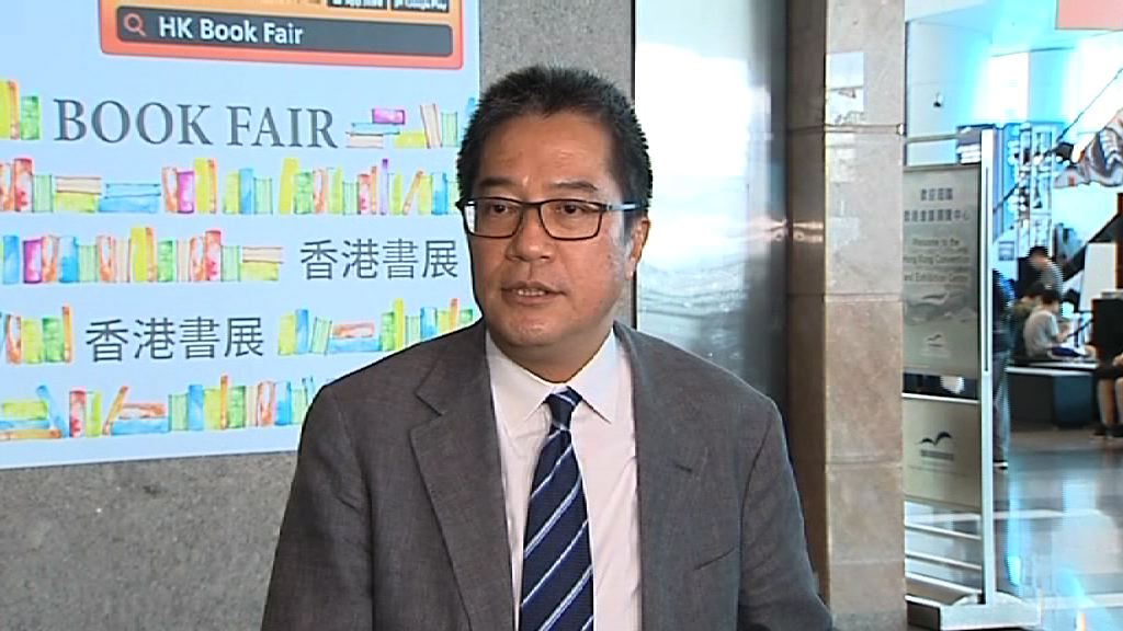 黃偉綸：小心考慮是否為其他新屋邨再次驗水