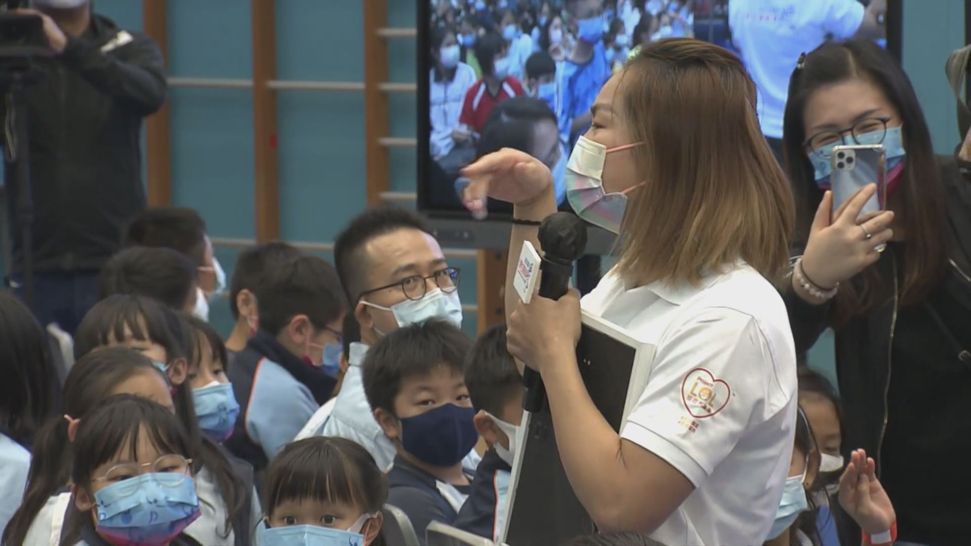 李慧詩出席分享會與學生交流