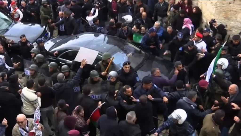 巴人示威抗議東正教會向以色列售地