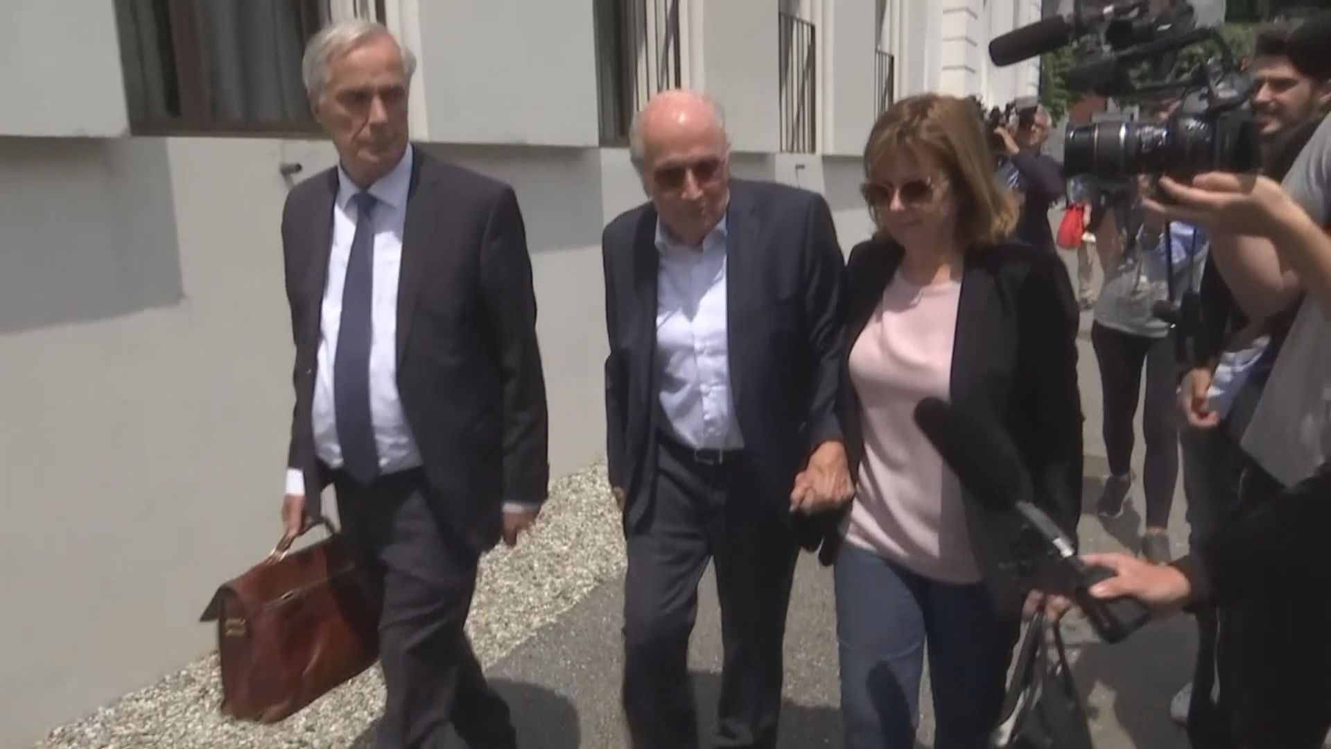 白禮達：世界盃交由卡塔爾主辦是錯誤