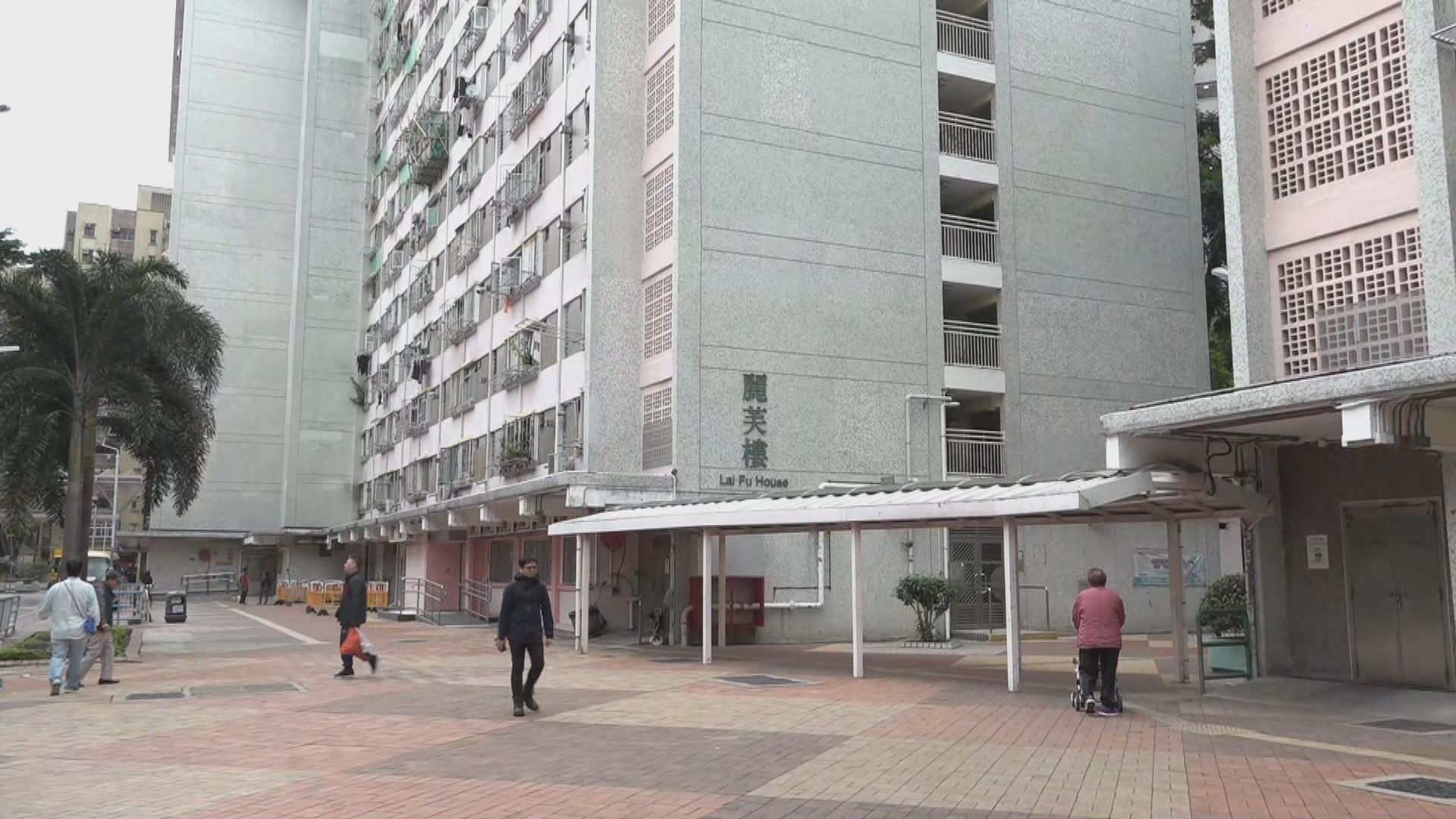 警方深水埗檢獲懷疑槍械及彈藥　拘捕六旬夫婦