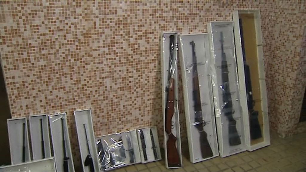 警方大圍檢氣槍及武器拘一男子