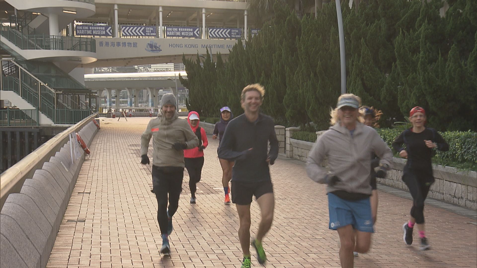 天文台今早錄得最低氣溫9.4度　為入冬以來最低紀錄