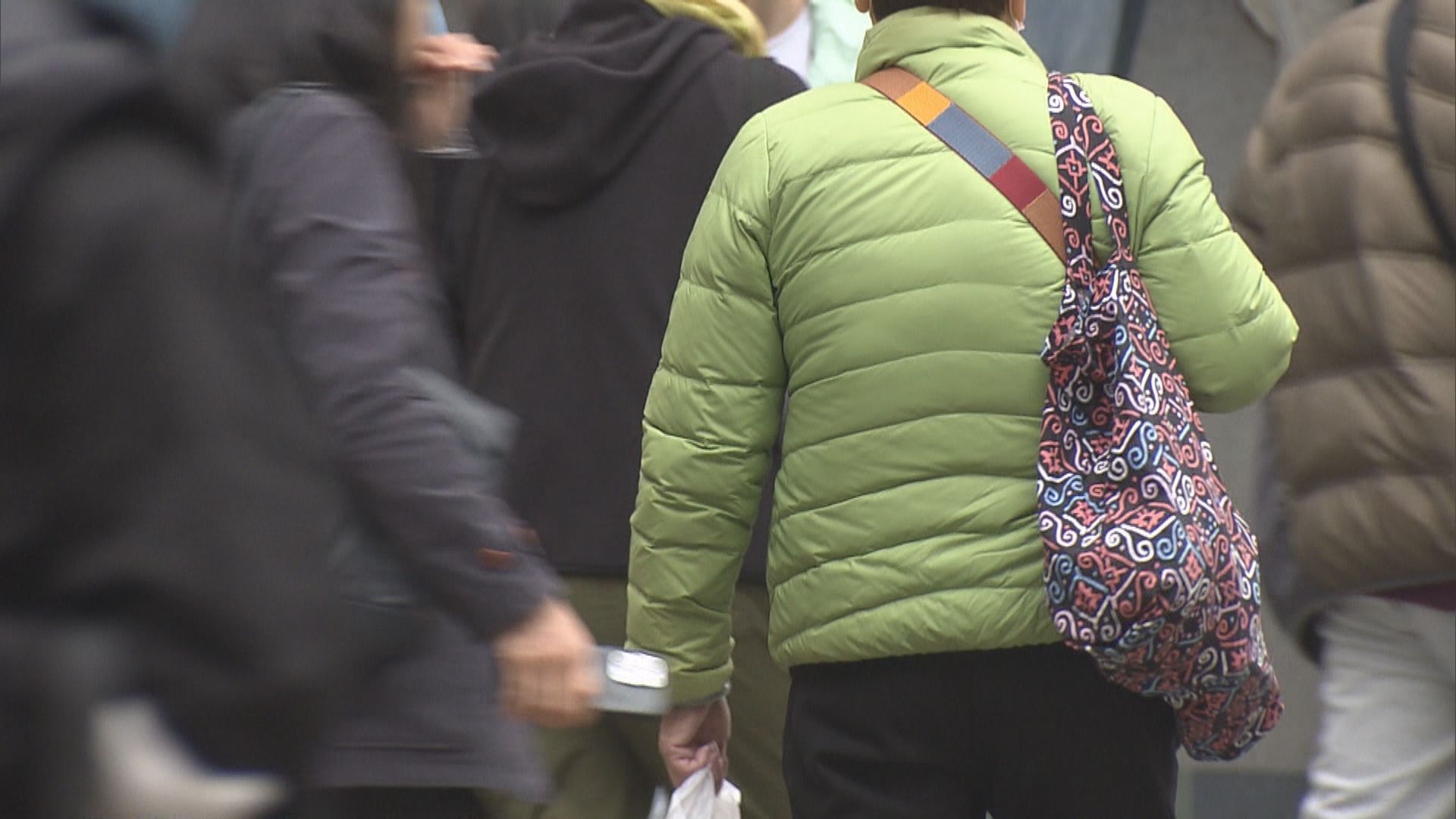 天文台料晚上市區氣溫跌至約10度 周二最低氣溫只有7度