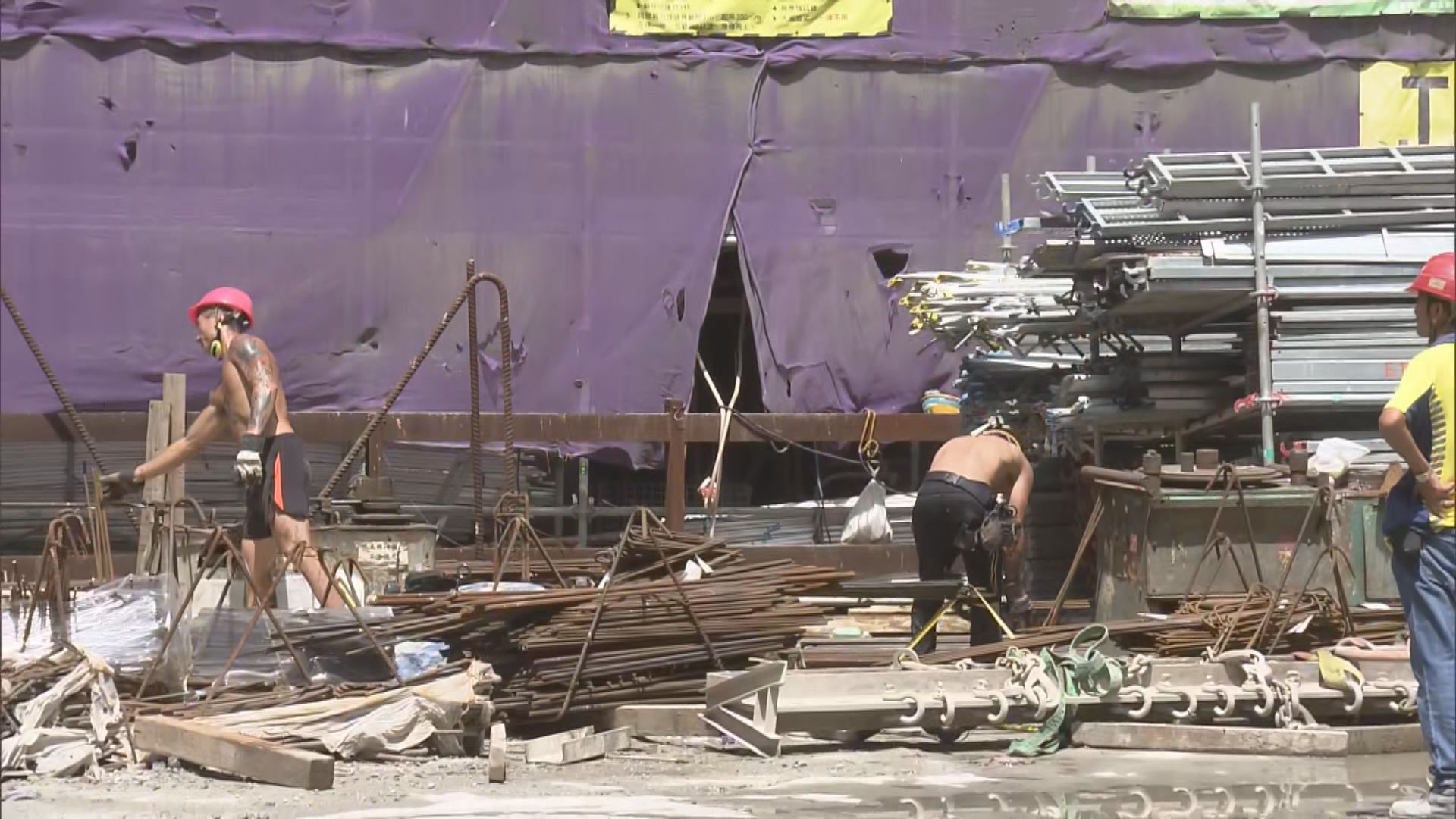 有建造業工會指近日有數名工友中暑 提醒若有問題絕對可向僱主提出休息