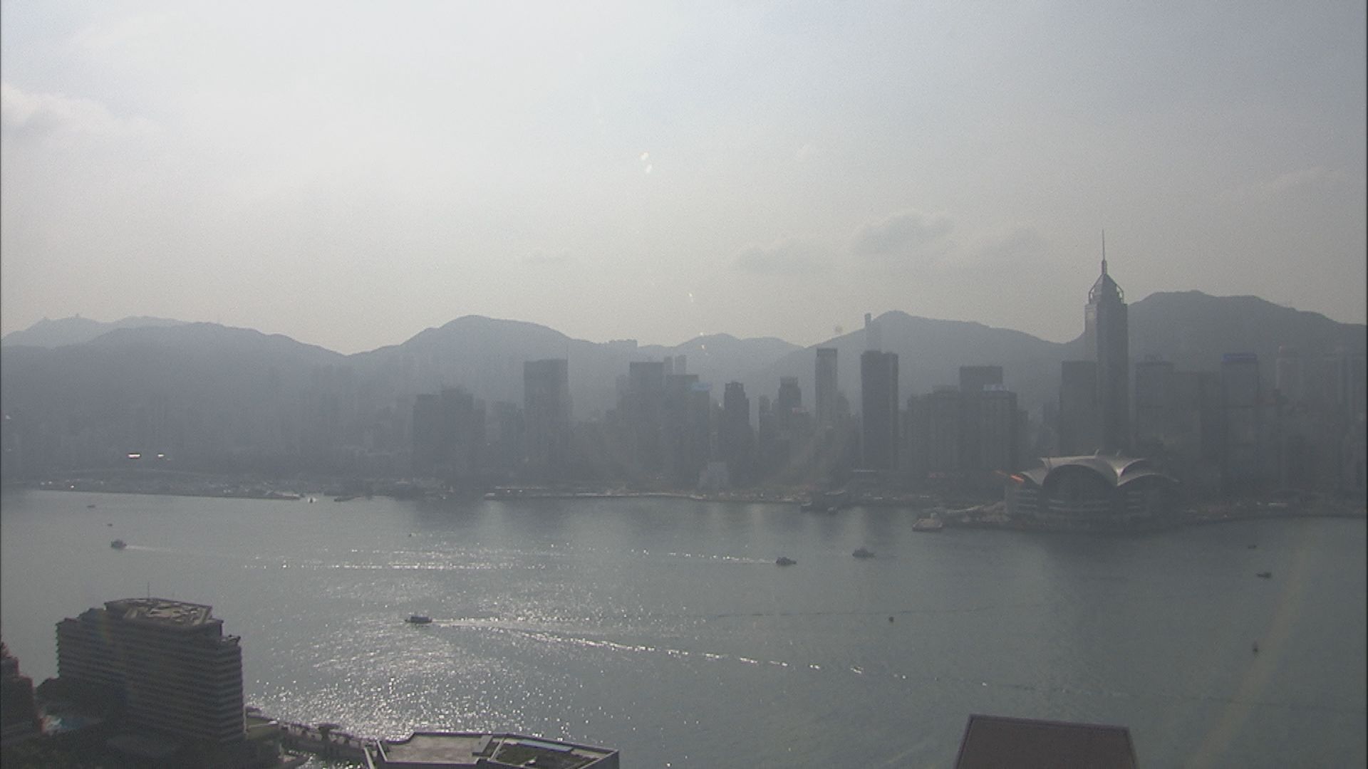 天文台：超強颱風鳳凰移向呂宋　預料進入南海東北部