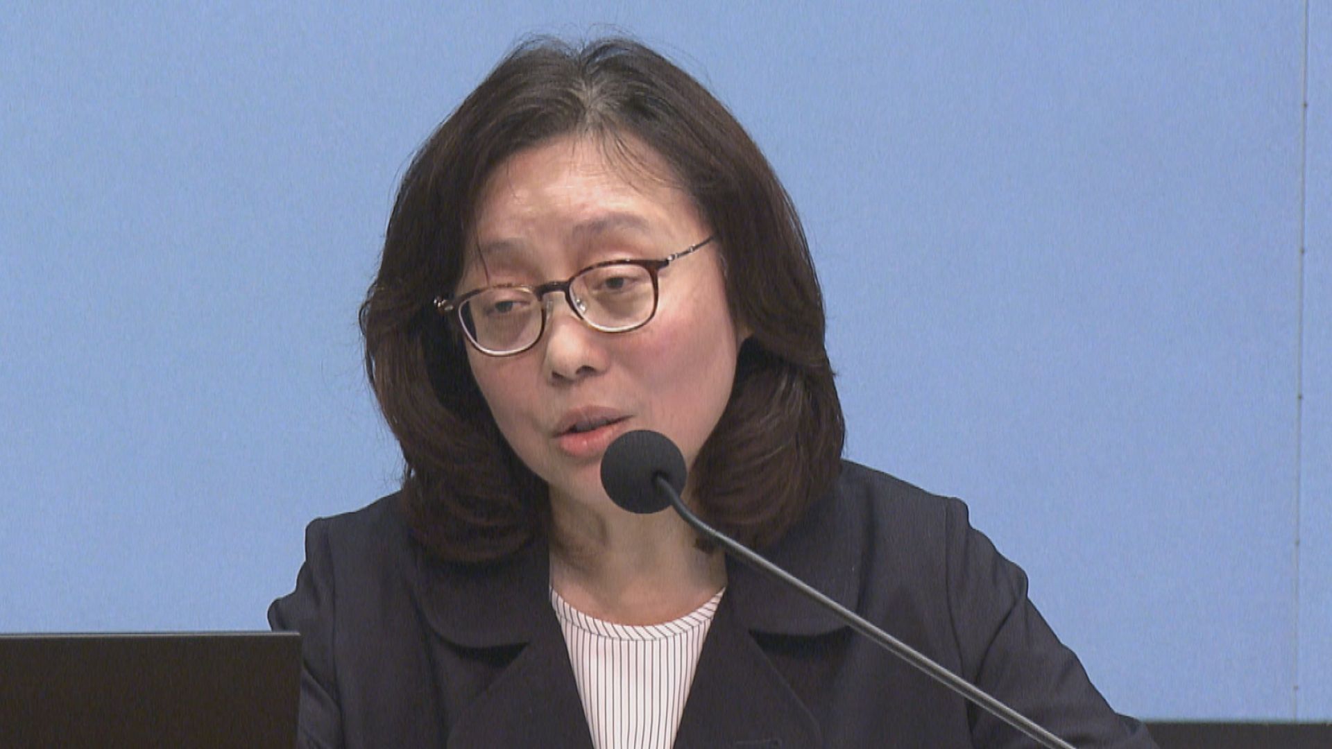 甯漢豪︰宏福苑大火後有考慮請辭　惟須跟從行政長官指示辦事
