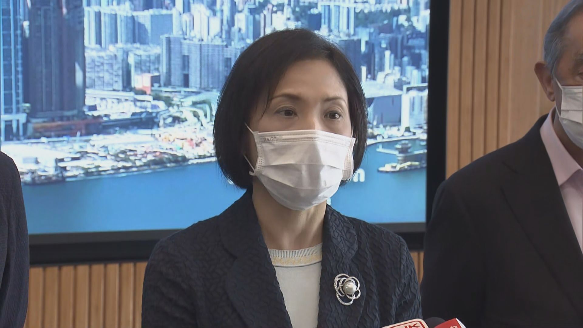 馮程淑儀出任西九文化區行政總裁　指會確保展覽內容守法