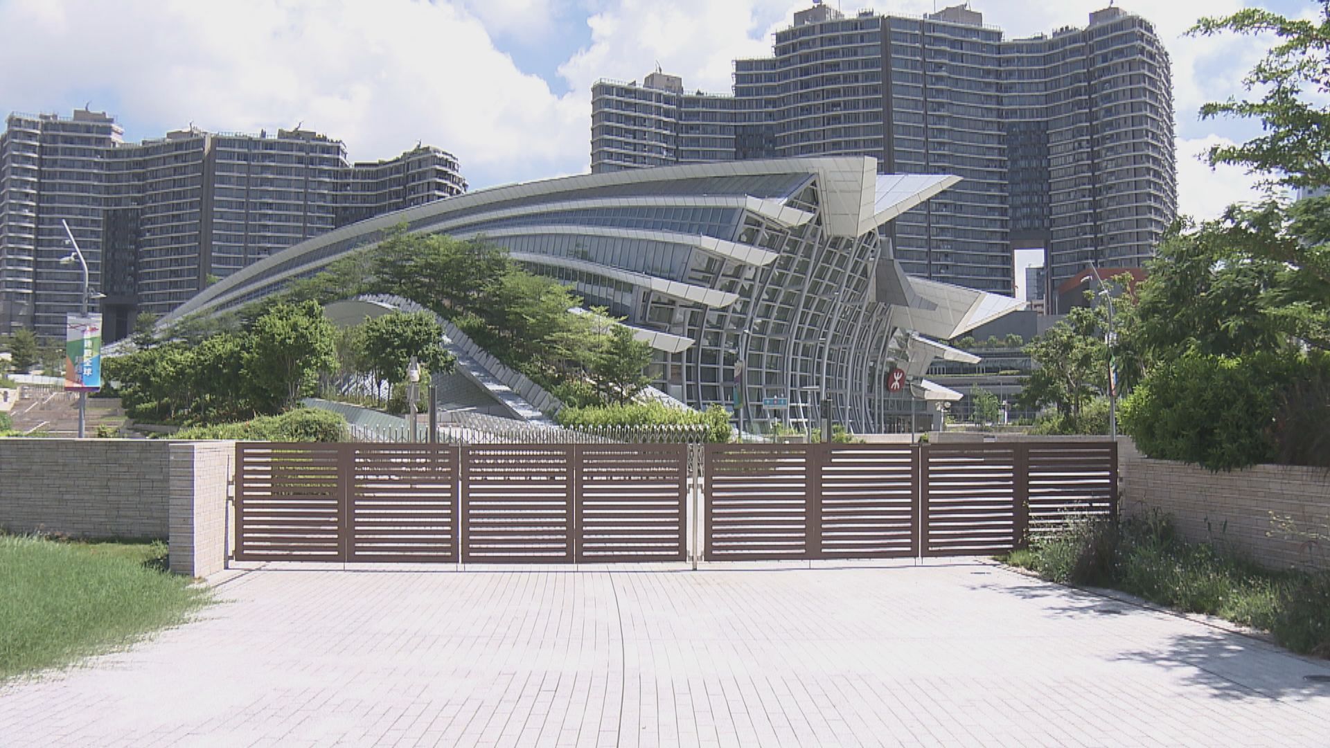 廣鐵一度稱增設來往西九至廣州東高鐵及後刪除公告