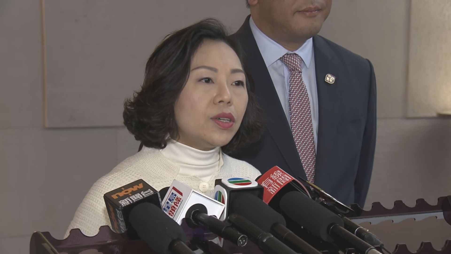 議員指關愛隊資助少　麥美娟：不少有心人願出錢出力