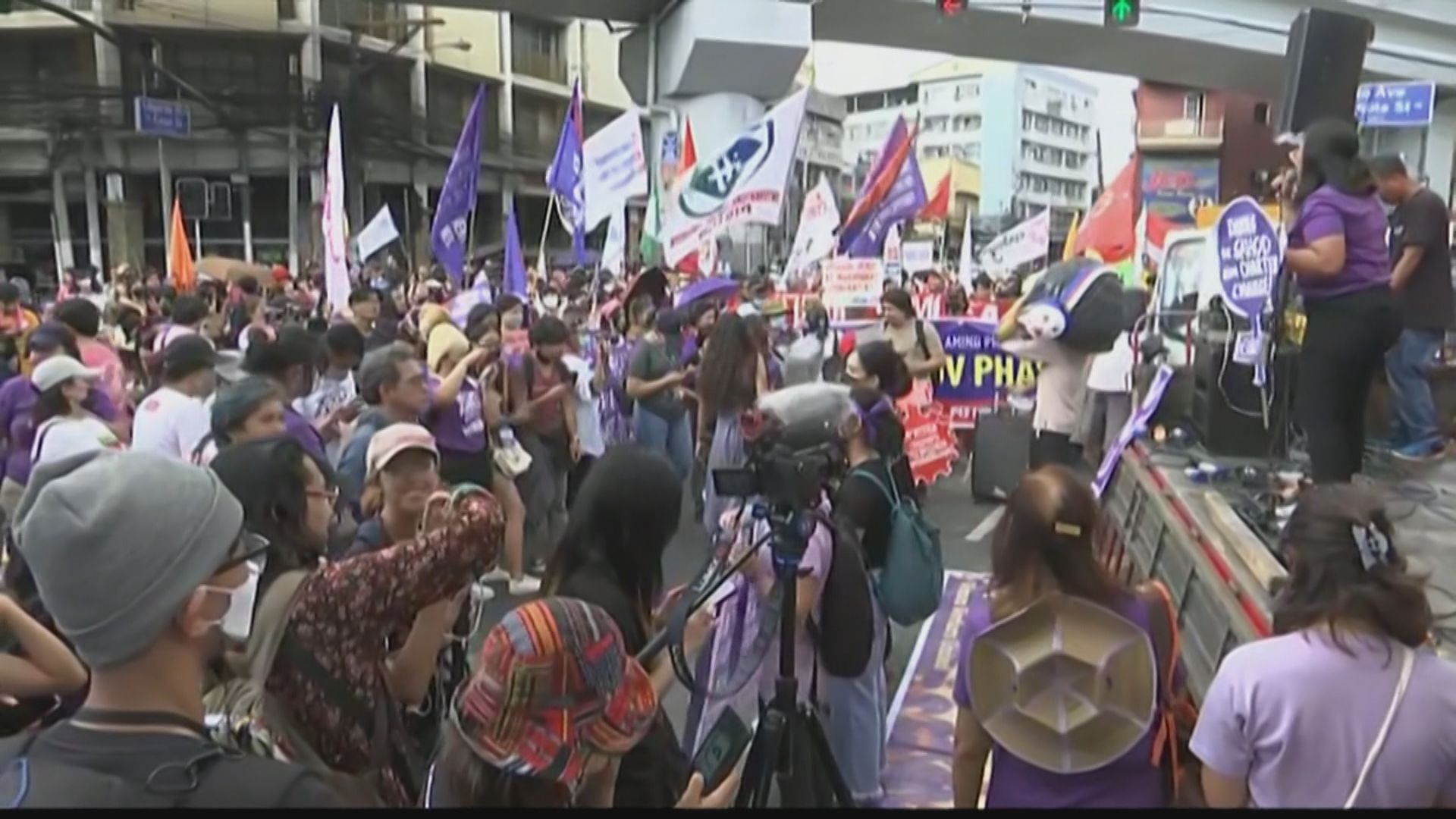 國際婦女節　全球多地有集會遊行爭取婦女權益