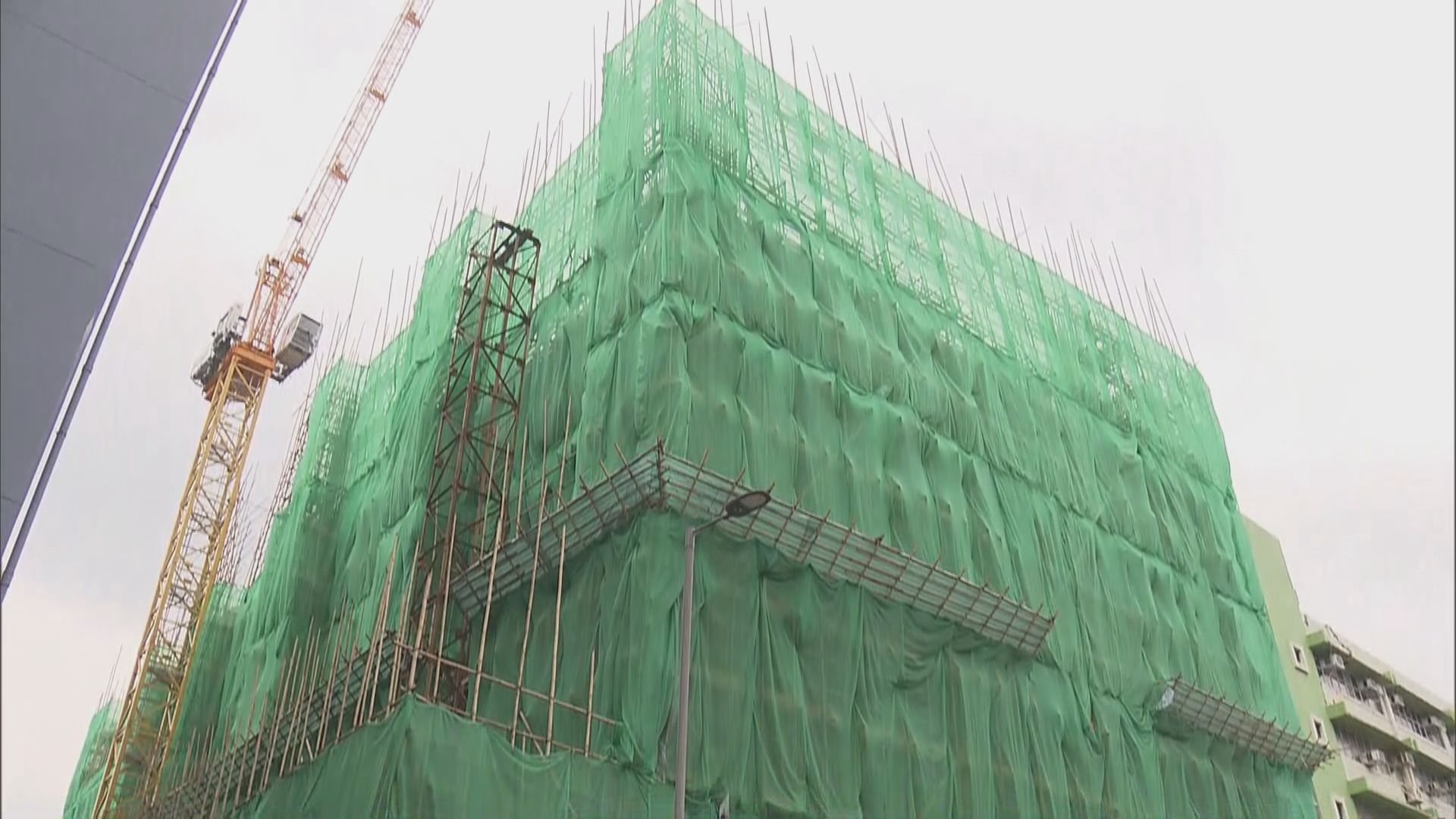 粉嶺搭棚工疑失足高處墮下送院後不治