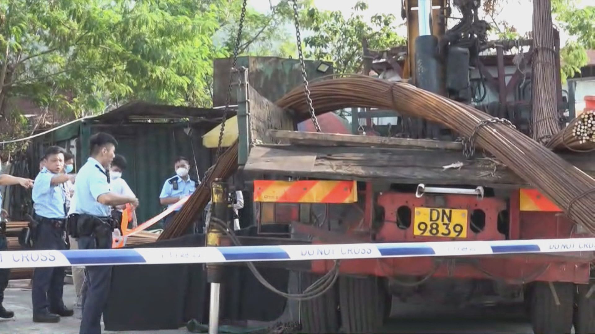 元朗一名工人被鋼筋擊中當場不治