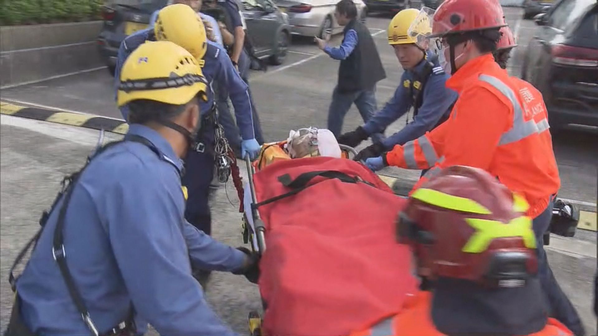油麻地避風塘工人墮船艙昏迷 送院不治
