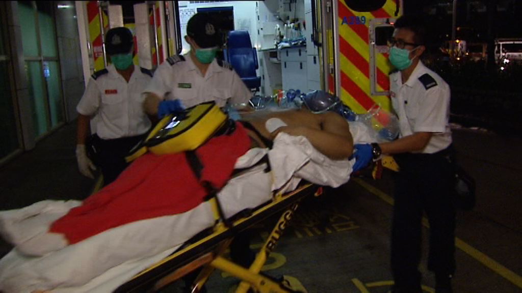 冷氣技工安裝冷氣機時疑觸電昏迷