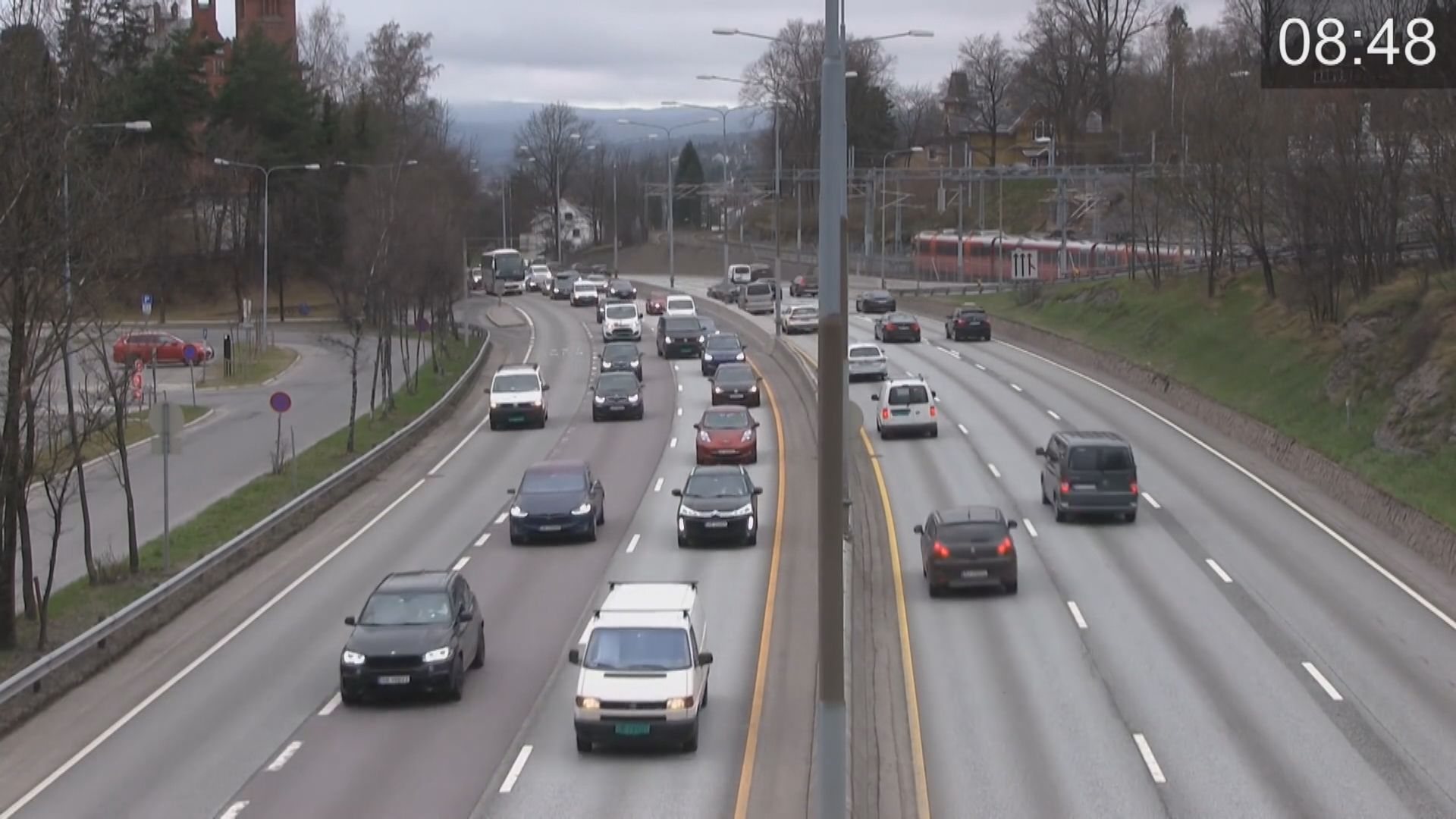 挪威決定最遲2025年底禁售燃油車