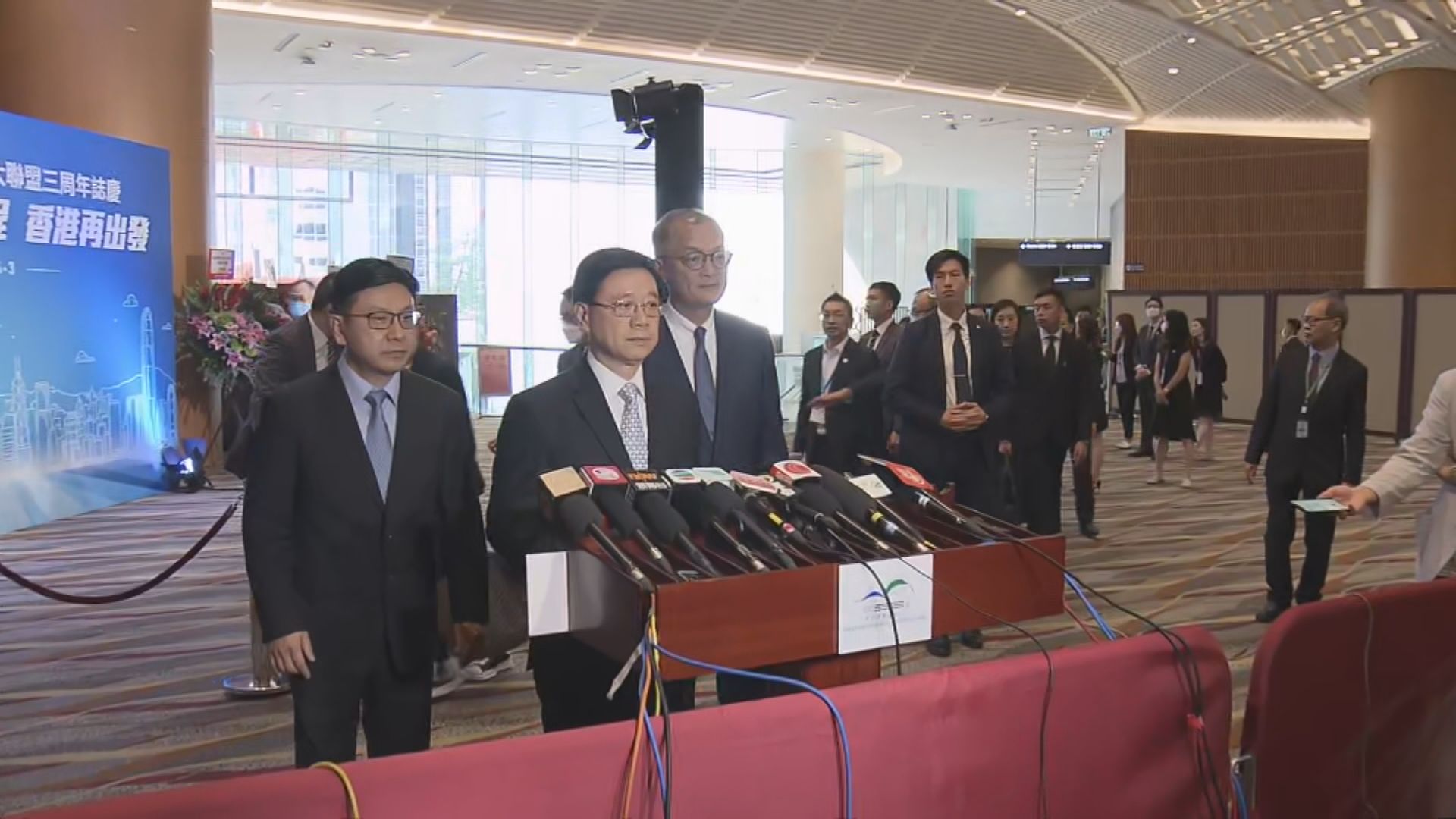 荷里活廣場謀殺案 李家超：已要求警方全力調查