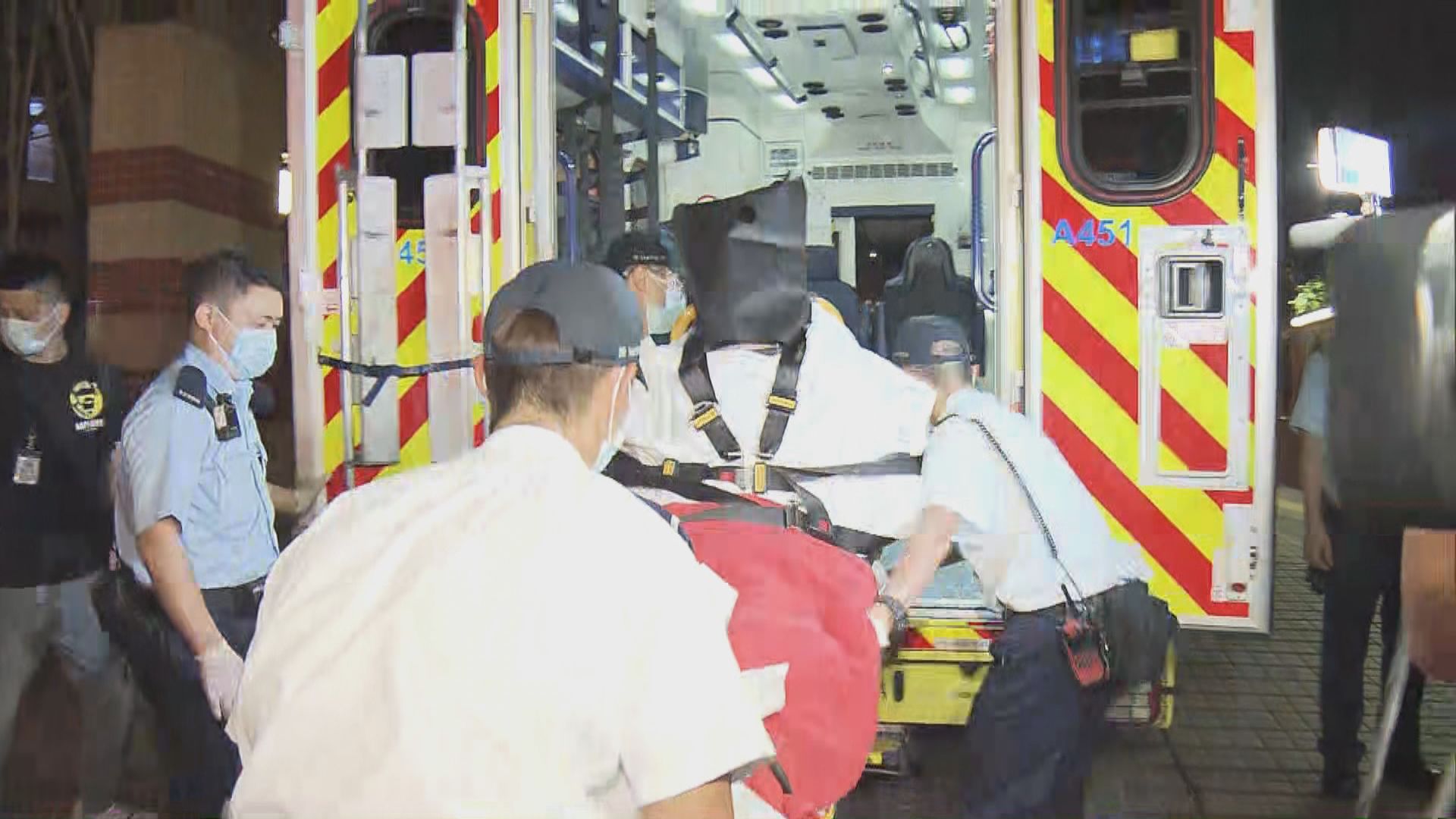 葵涌老翁身中多刀昏迷　其兒子被捕