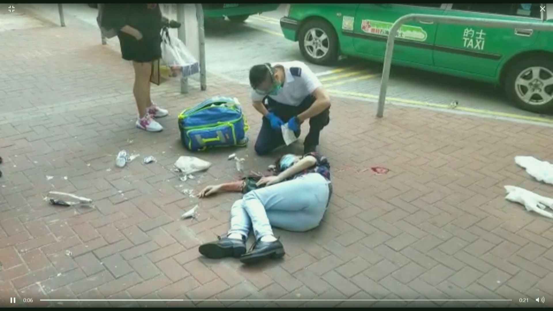 屯門女子遭玻璃樽扑頭受傷　四人在逃