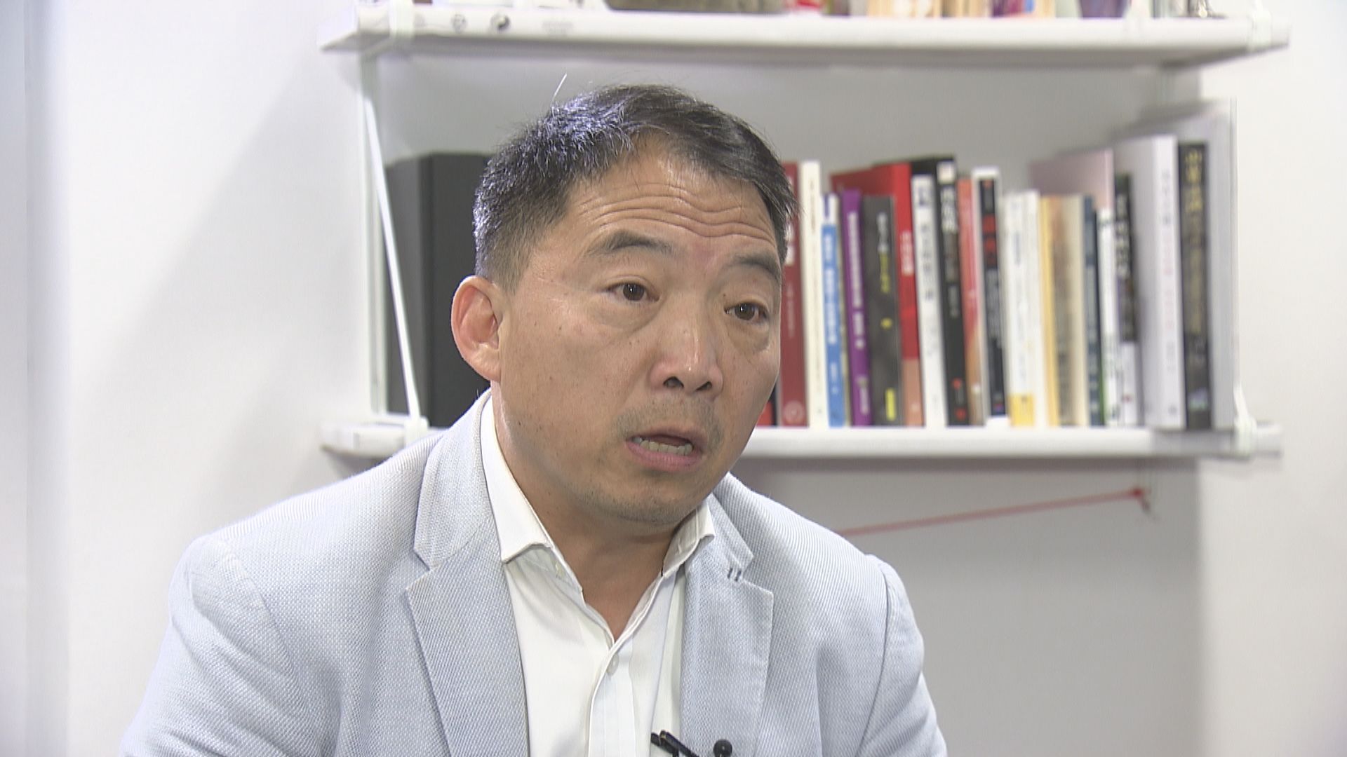 外媒指前民主黨主席胡志偉入境英國時被扣留　被告知將遣返香港