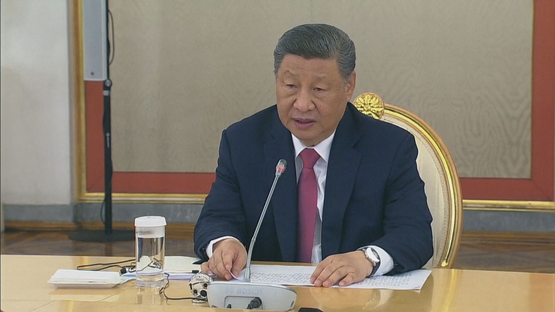 習近平晤普京　稱持續深化中俄關係是促進各自發展振興必然選擇