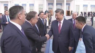習近平結束哈薩克訪問行程回北京　托卡耶夫親赴機場送行