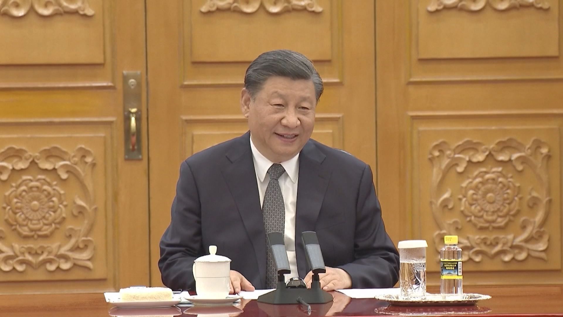 習近平：中國與新西蘭要推動全面戰略夥伴關係行穩致遠