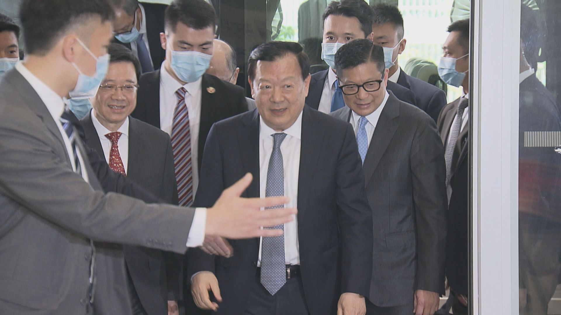 夏寶龍下午再晤法律界代表和紀律部隊