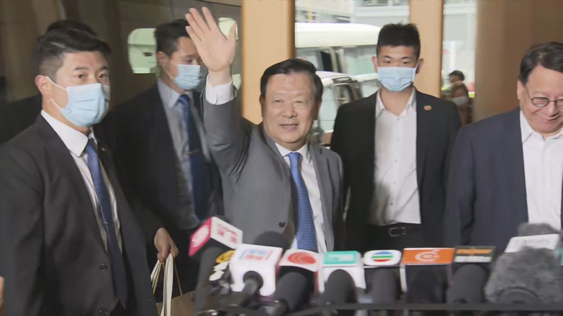 夏寶龍最後一日訪港行程　早上到香港大學參觀