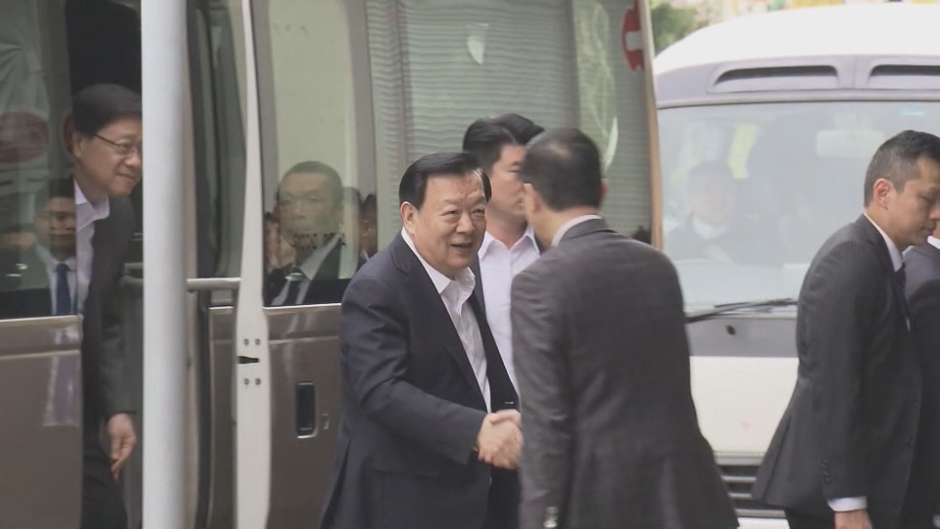 夏寶龍訪港第六日 早上到西九故宮文化博物館