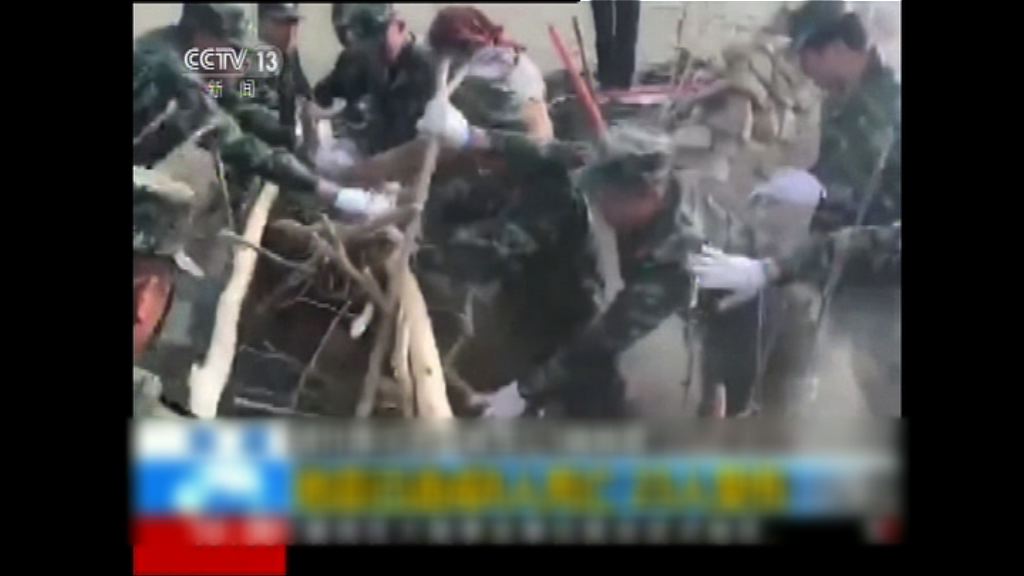 新疆5.5級地震　逾千房屋倒塌