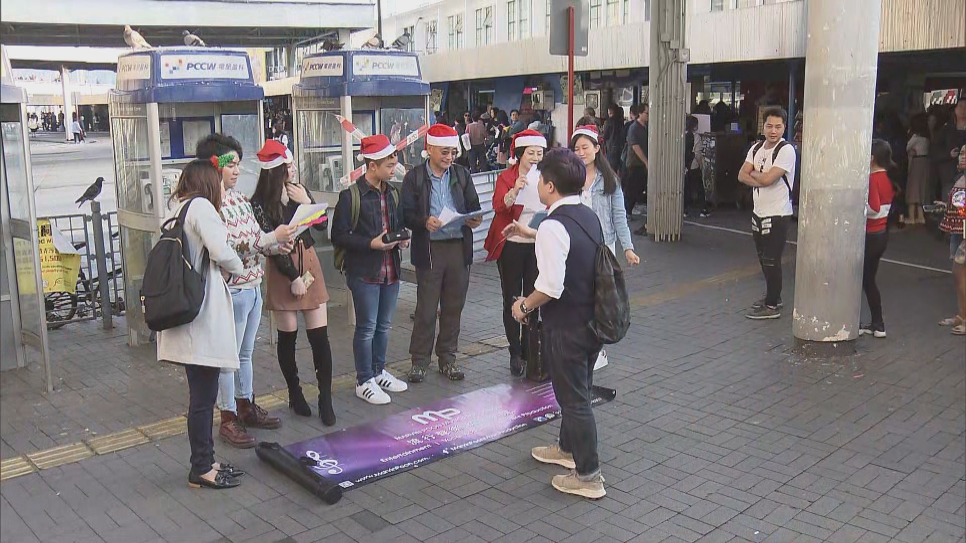 市民指聖誕氣氛遜往年