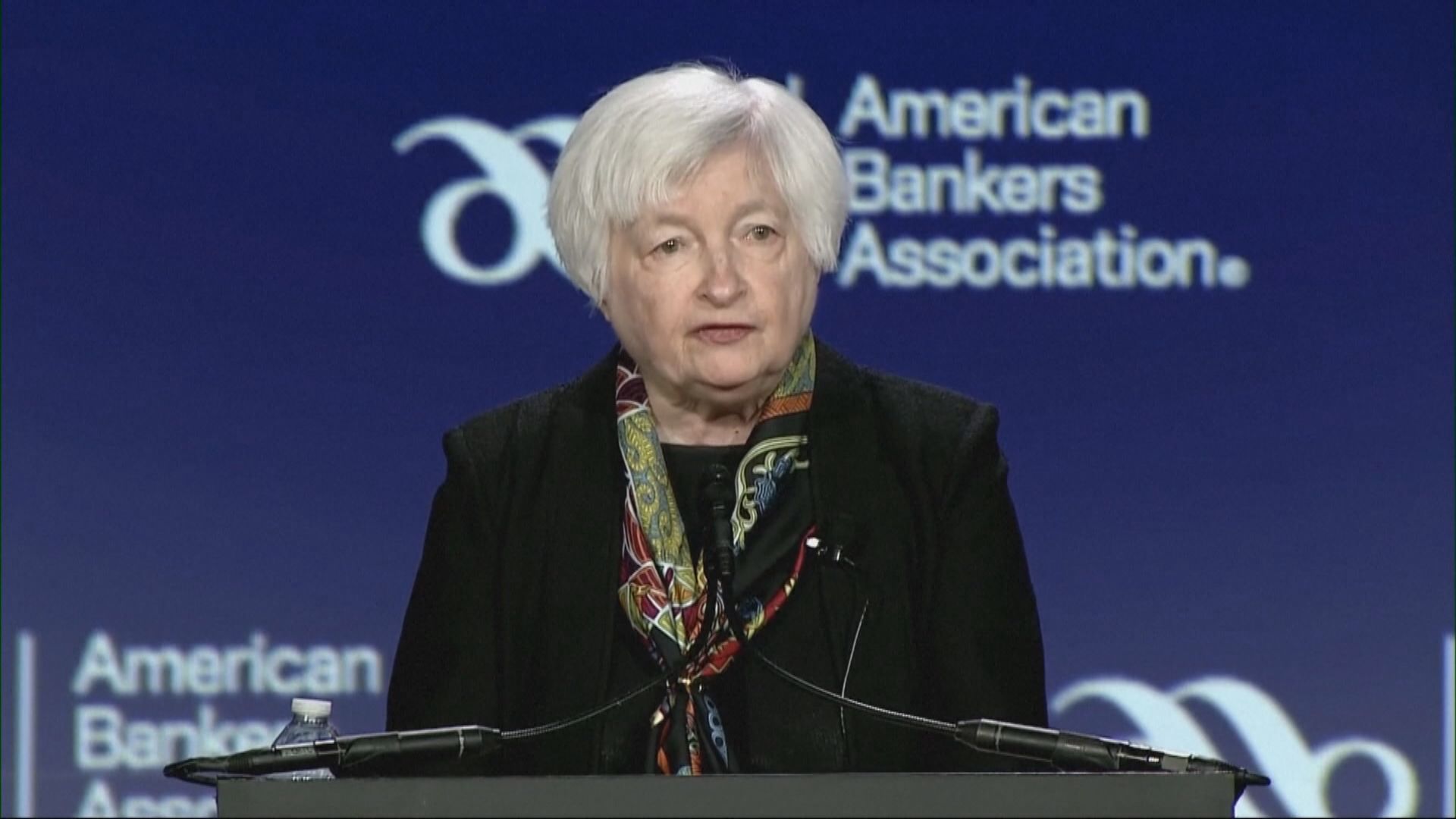 耶倫：於必要時會再作干預　保護銀行存戶