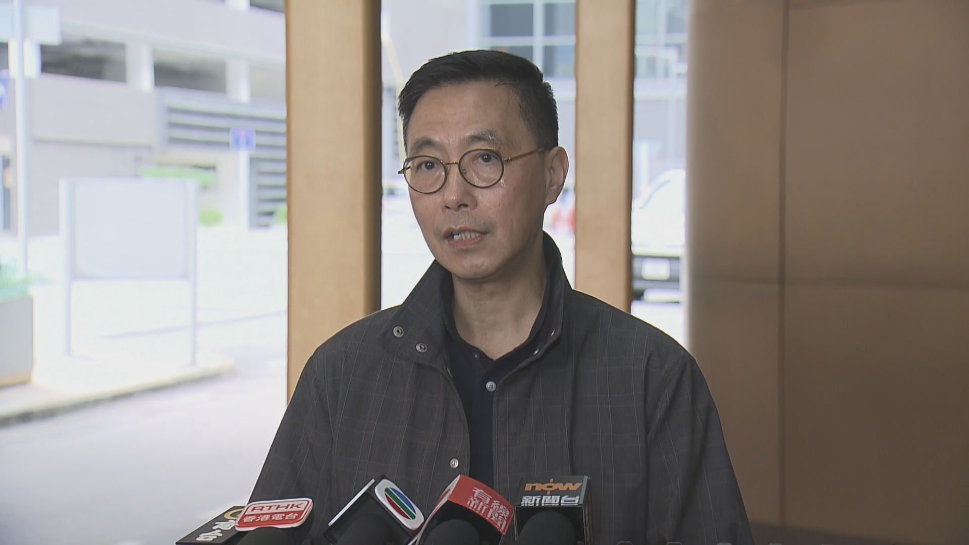 楊潤雄要求港協就冰協未跟指引作懲處　冀播錯國歌事件告一段落