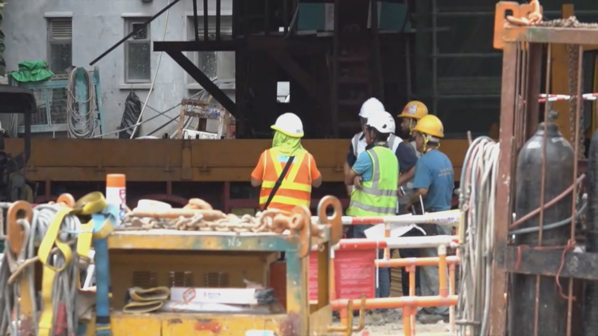 油麻地中九龍幹線地盤 鋼筋墮下擊傷四工人