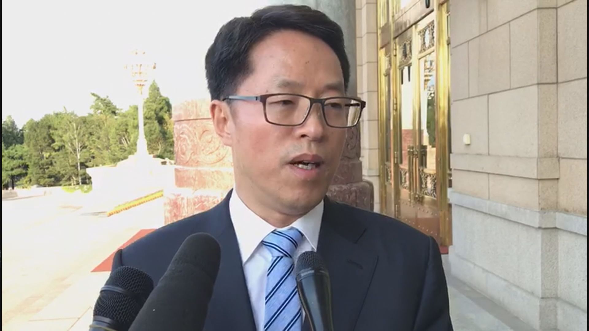 張曉明林鄭批評外國記者會超底線