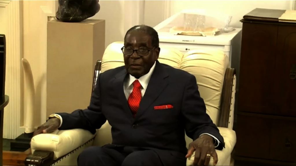 英媒指穆加貝下台後獲逾千萬美元