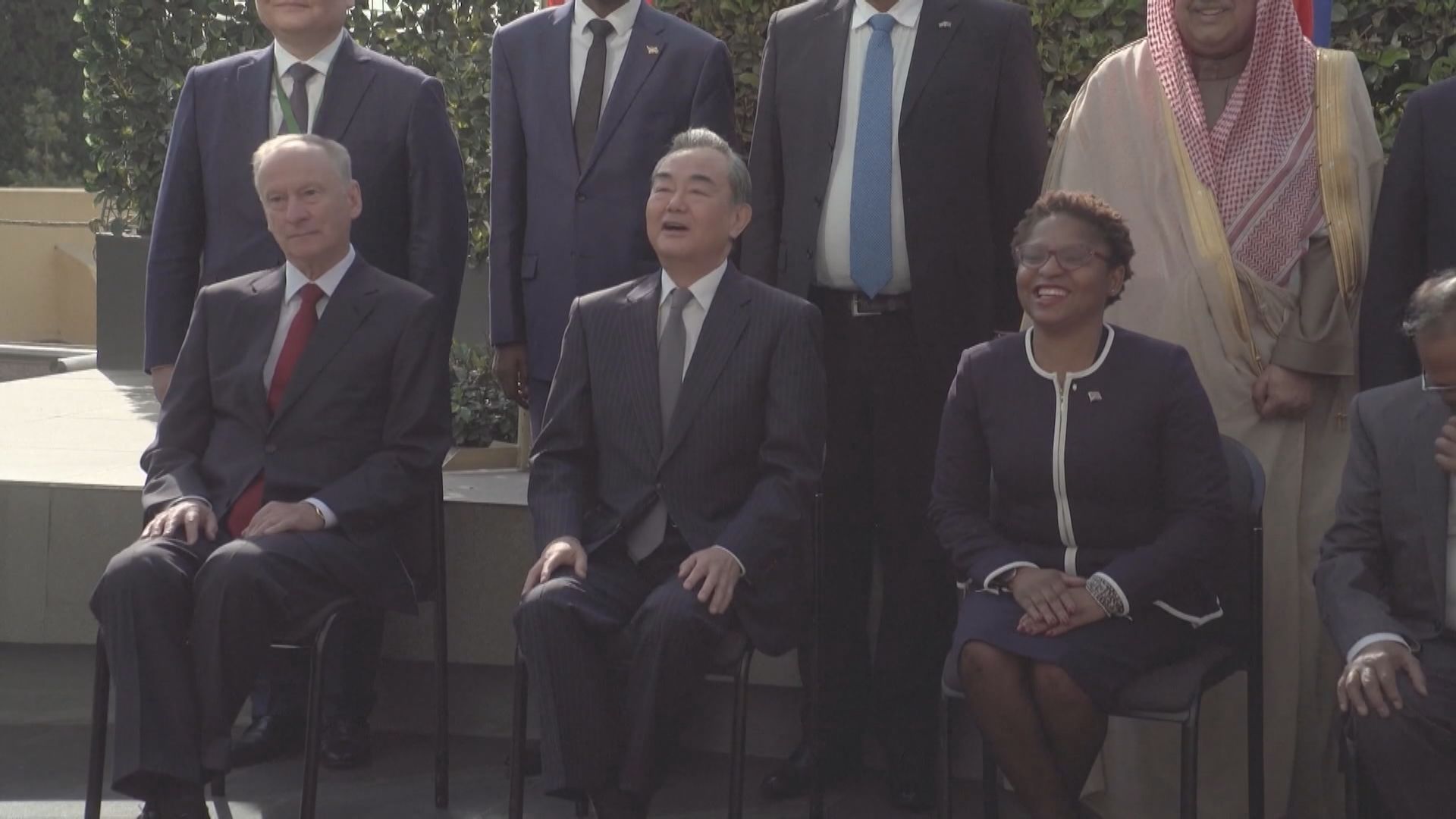 王毅近期已重返外交工作「第一線」 卸任不足一年再獲任命外長